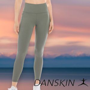 Danskin | High Rise 7/8 Brushed Leggings | Green | NWT